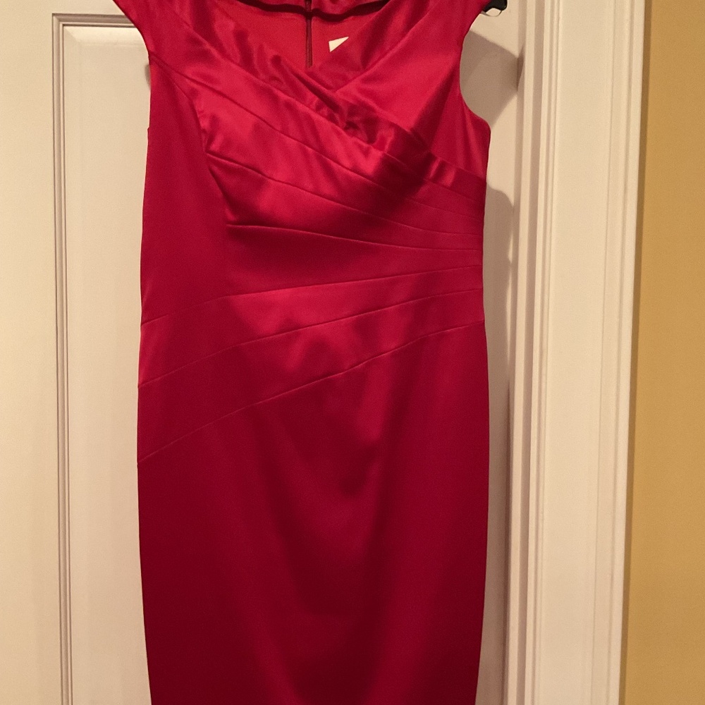 Sangria ladies red dress in SZ 12